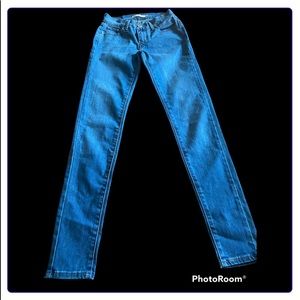 Levis 710 super skinny size 25